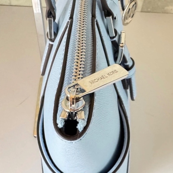 Michael Kors Lg Charlotte Blue Tote Bag - Picture 11 of 12